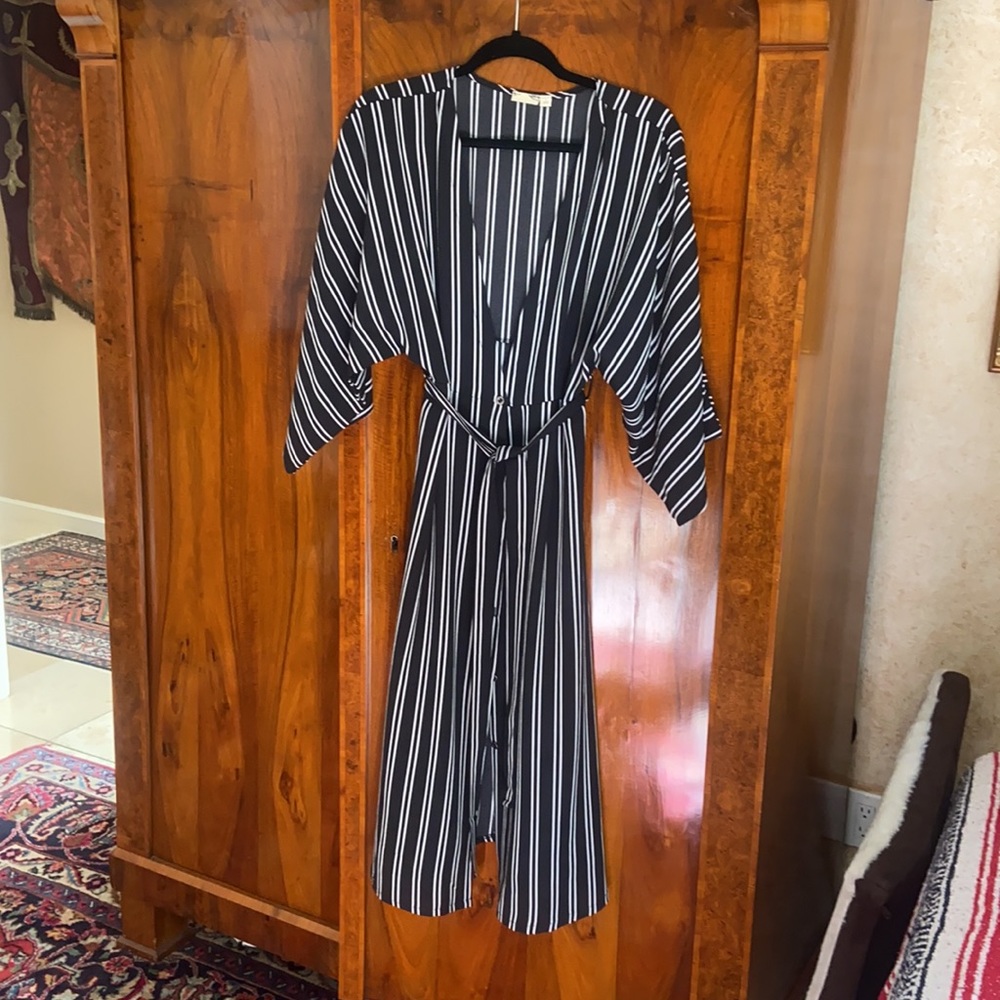 Black & white vertical striped kimono style dress